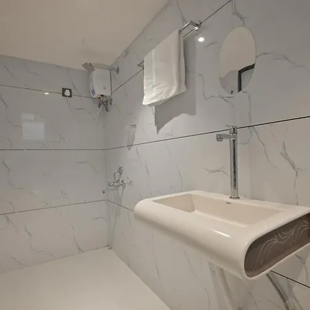 Ll Empyrean Stay Ll Winter Soldier Villa Ll 3Bhk Ll Ac Ll Pvt Big Pool Ll Free Wifi Ll Lonavala Exterior photo
