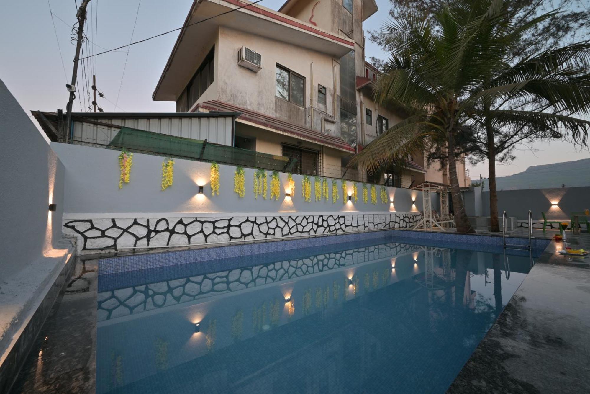 Ll Empyrean Ll Winter Soldier Ll 3bhk Ll Ac Ll Pvt Big Pool Ll Free Wifi Ll Lonavala